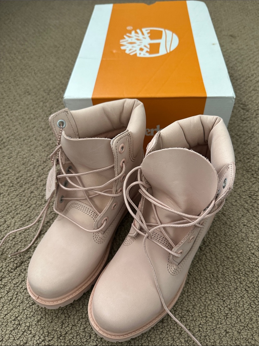 Timberland Women's Lace-Up Boots in Blush Pink